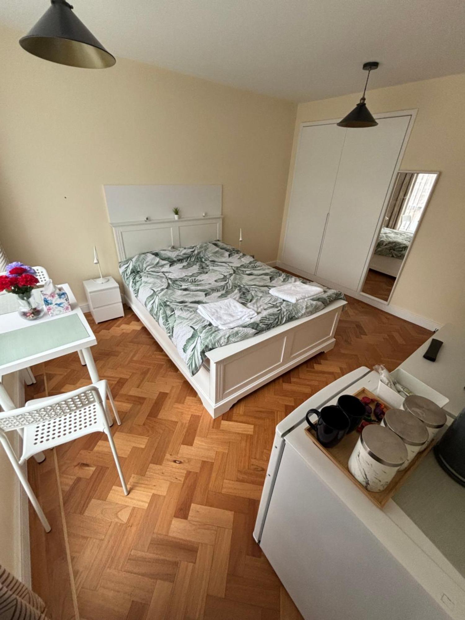 Wembley Stadium Large Double Room London Exterior photo